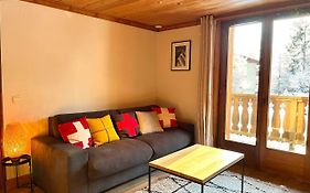 Chic And Cosy Apt With Balcony In Megeve